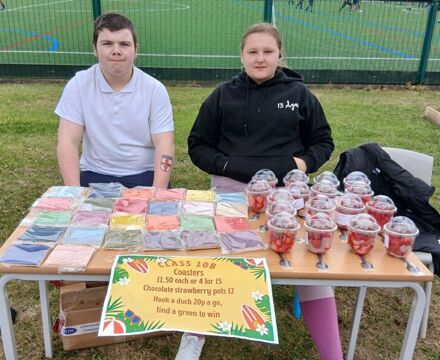 01. Fayre Andrea Lough